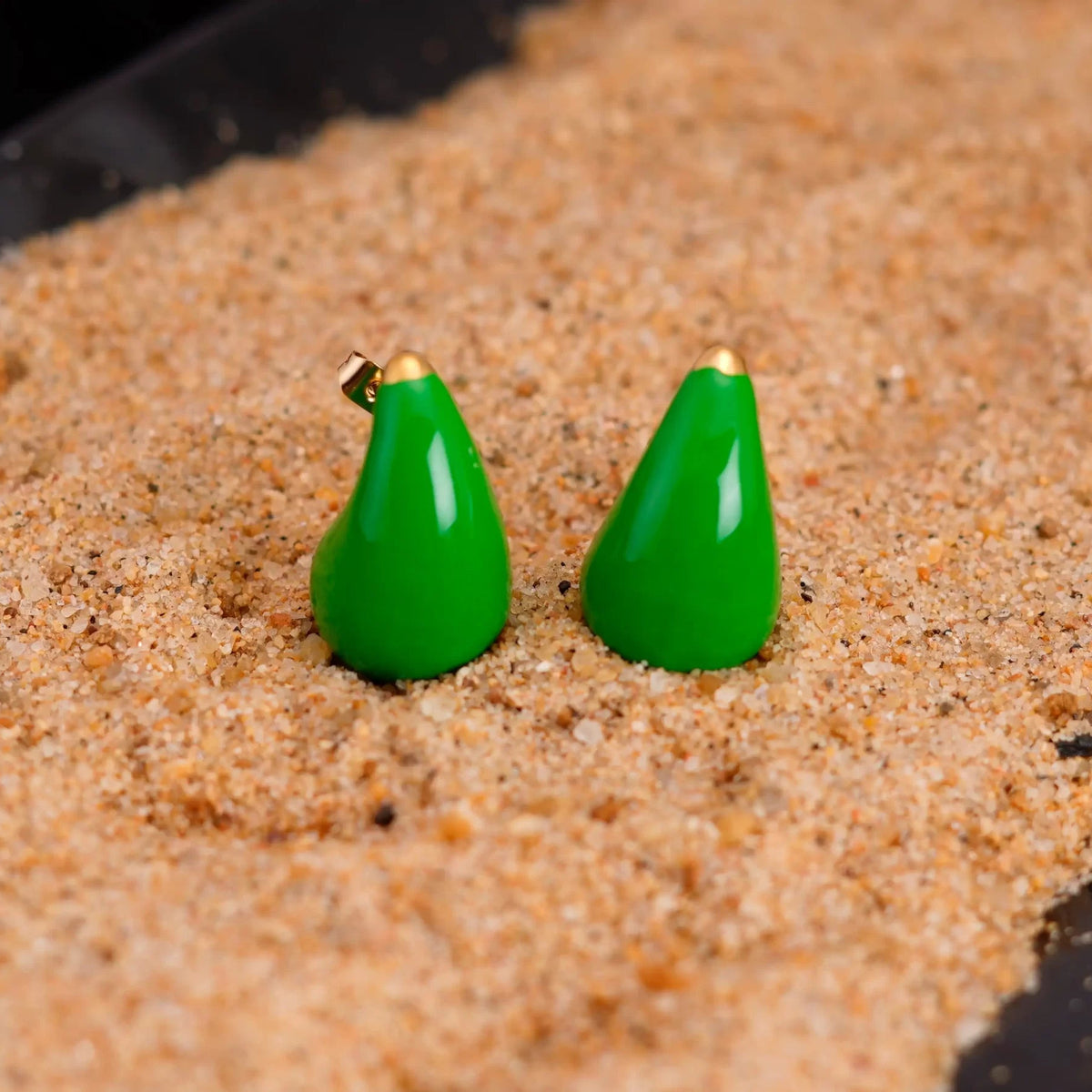 Smara Green Droplet Earrings