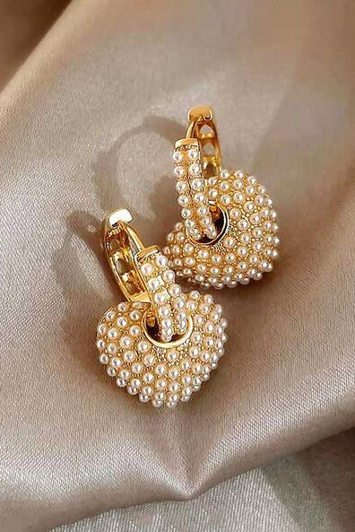 Smara Heart Pearl Earrings