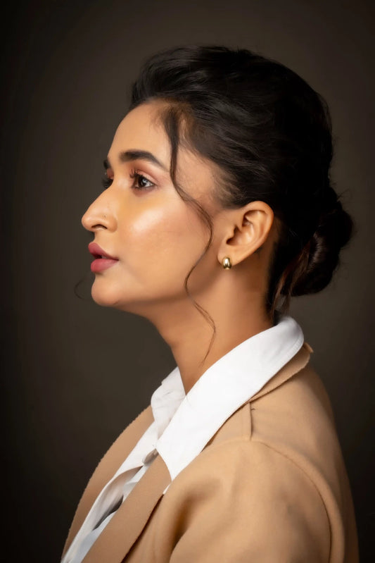 Smara Gold Oval Earrings