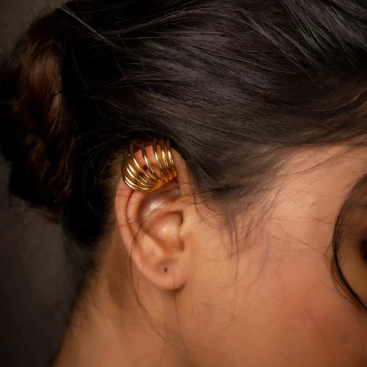 Smara Geometric Hollow Ear Clips