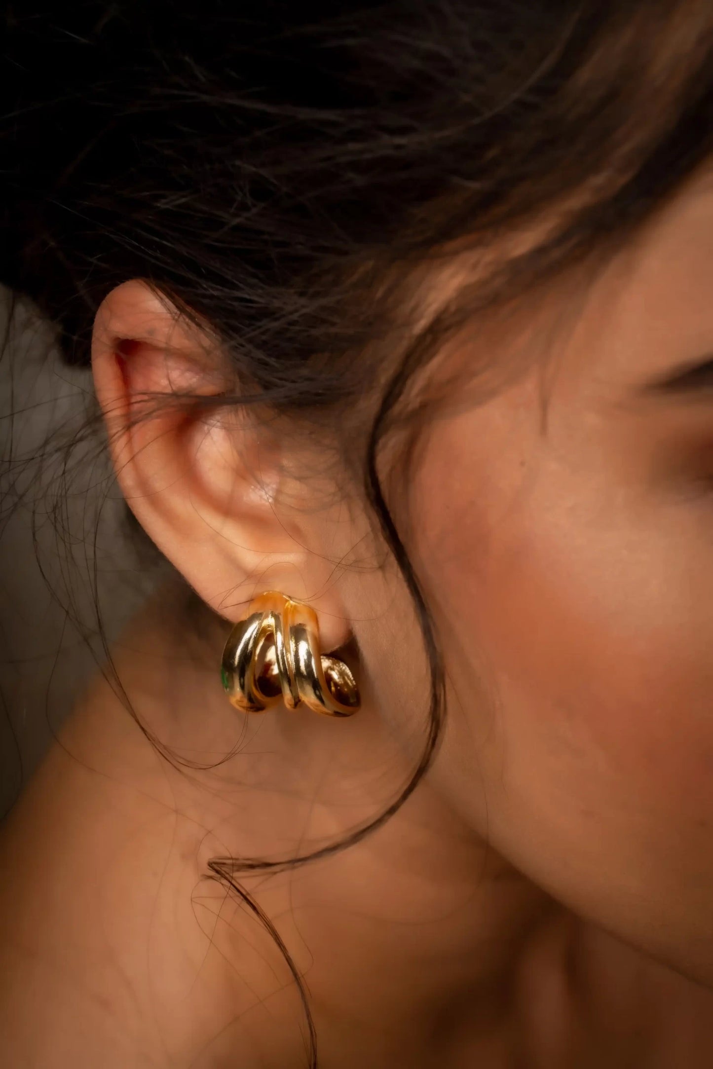 Smara 14k gold plated ear studs