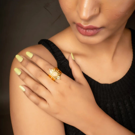 Smara Geometric Natural White Stone Adjustable Ring
