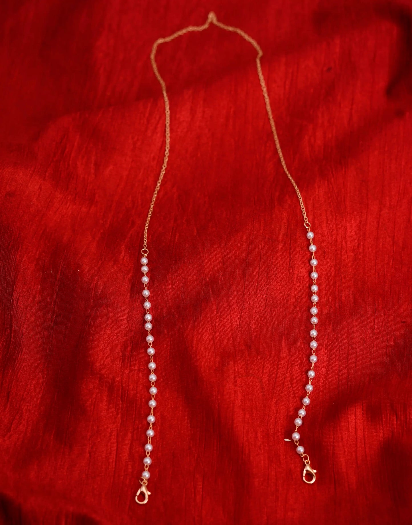 Smara Pearl Glasses Chain
