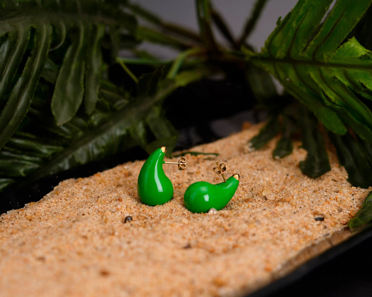 Smara Green Droplet Earrings
