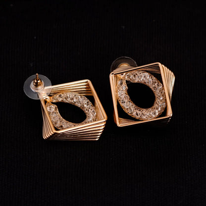 Smara Wire Hollow Zircon Earrings