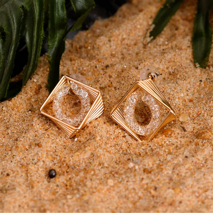 Smara Wire Hollow Zircon Earrings