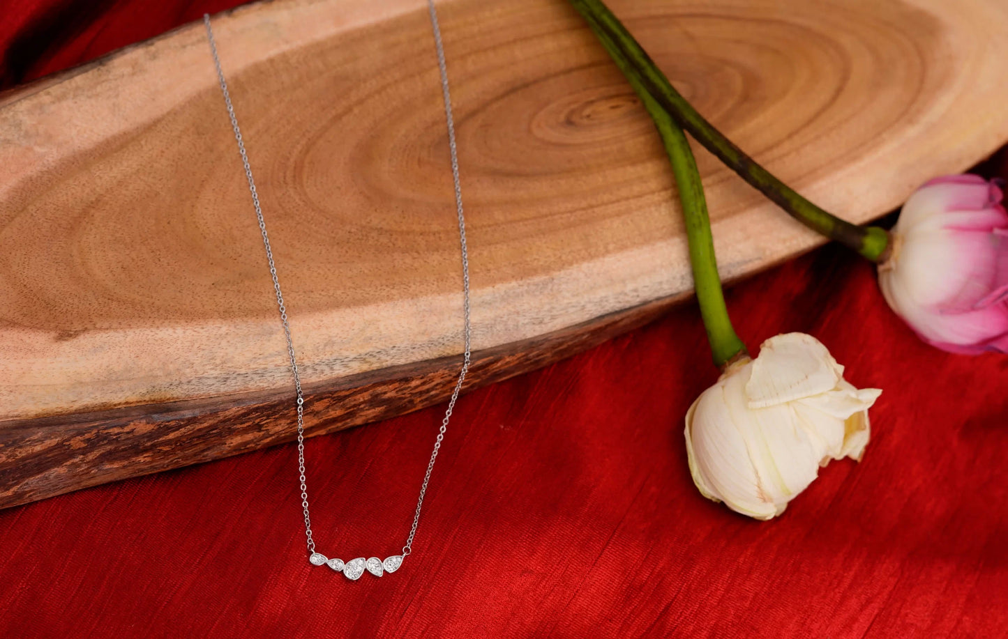 Smara Diamond Drop Shaped Necklace