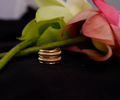 Smara Antique Gold Geometric Adjustable Ring