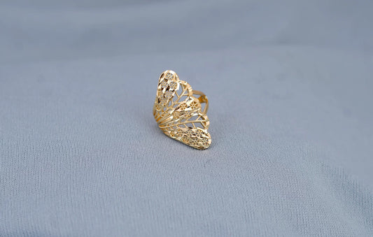 Smara Hollow Wings Adjustable Ring