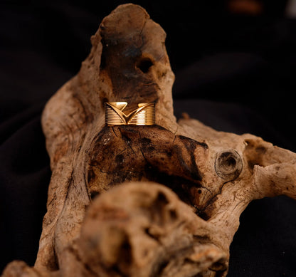 Smara Crown Adjustable Ring
