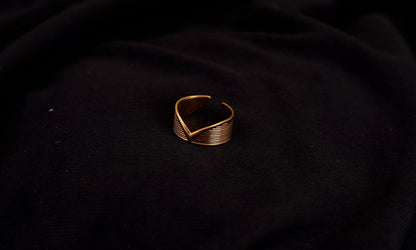 Smara Crown Adjustable Ring