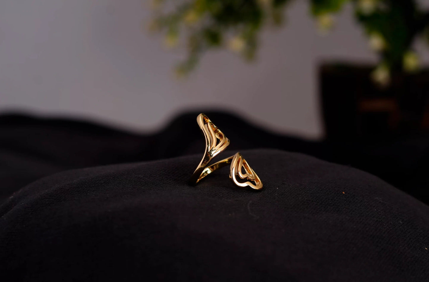 Smara Hollow Love Adjustable Ring