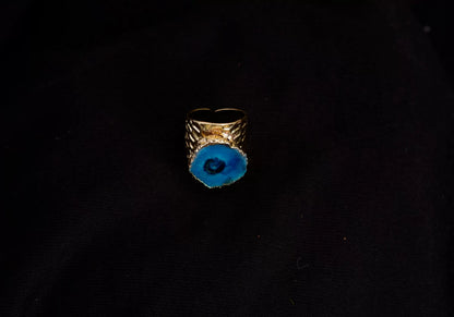 Smara Broad Crystal Adjustable Ring (BLUE)