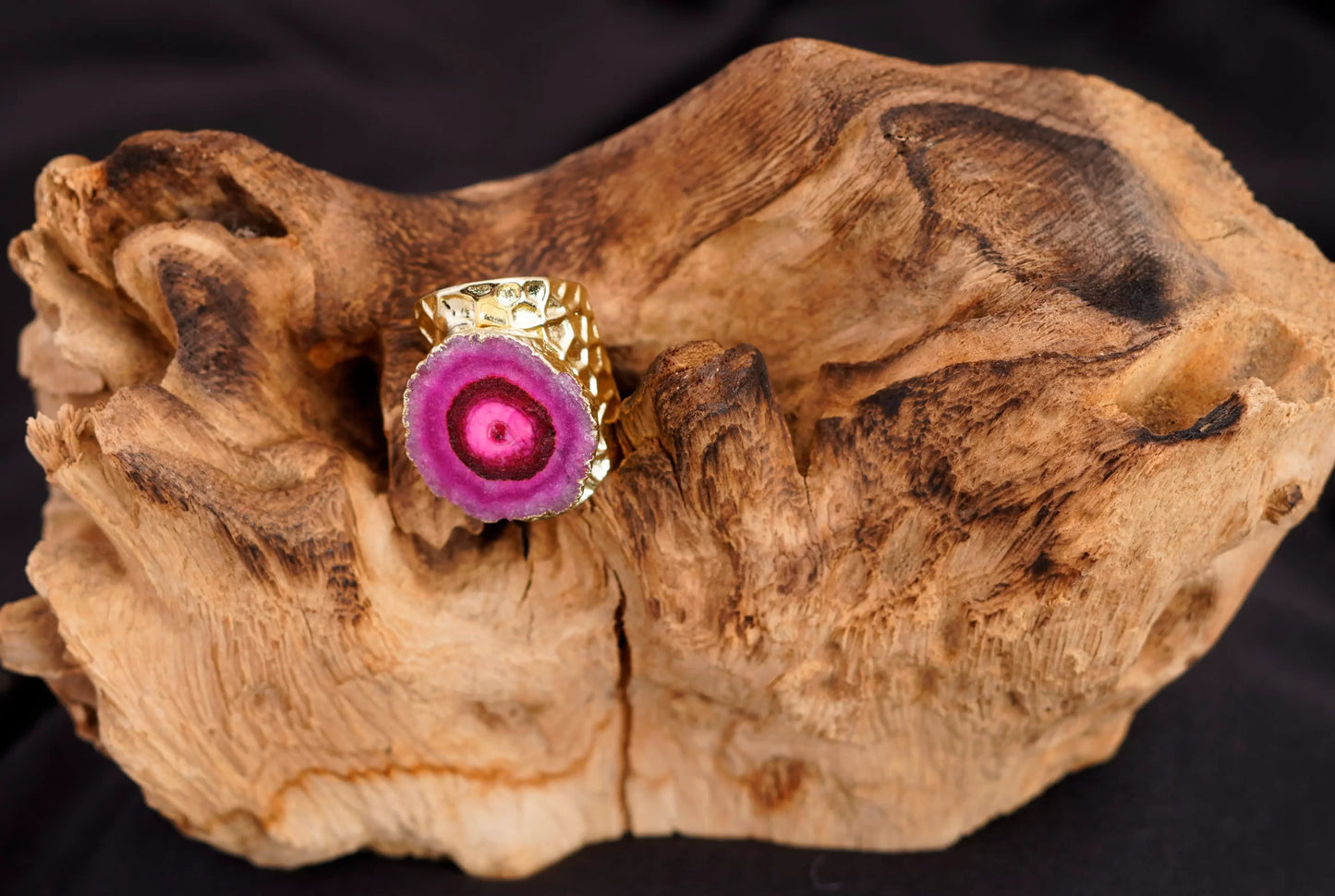 Smara Broad Crystal Adjustable Ring (PINK)