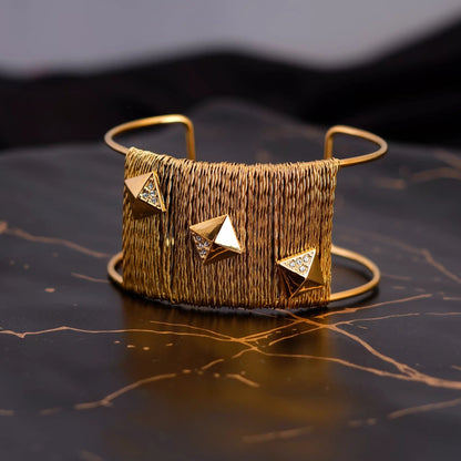 Smara Wired Broad Stone Studed Bracelet