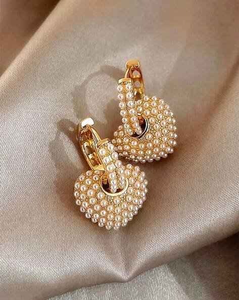 Smara Heart Pearl Earrings