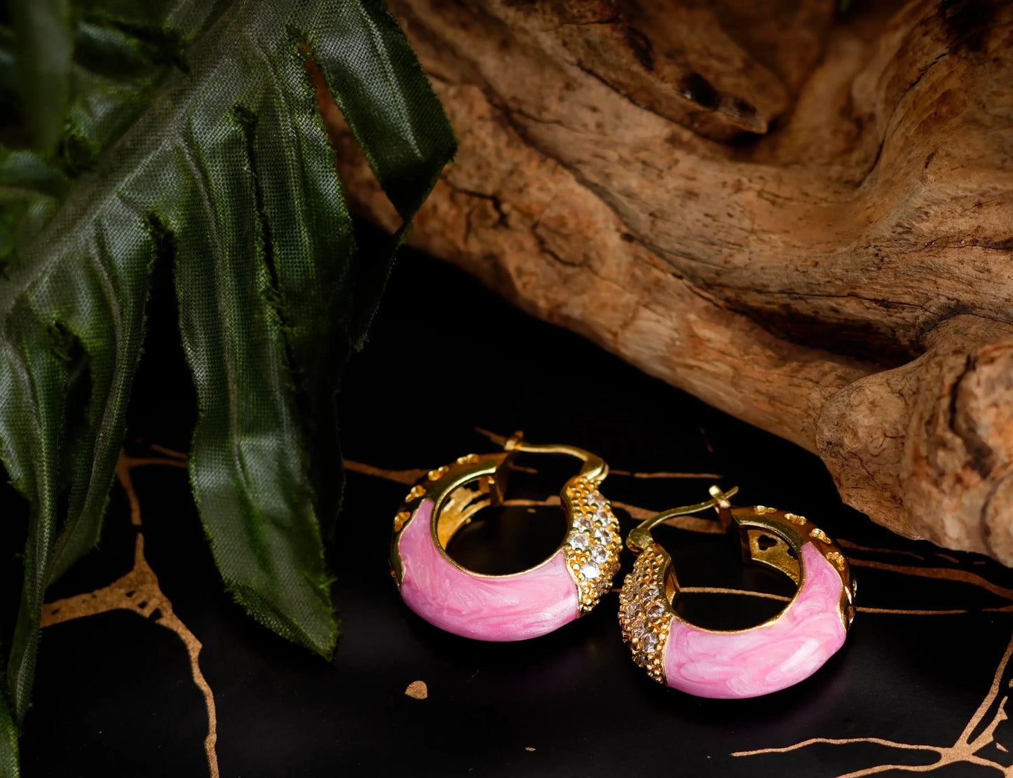 Smara Classic Marbled Hoop Earrings (PINK)