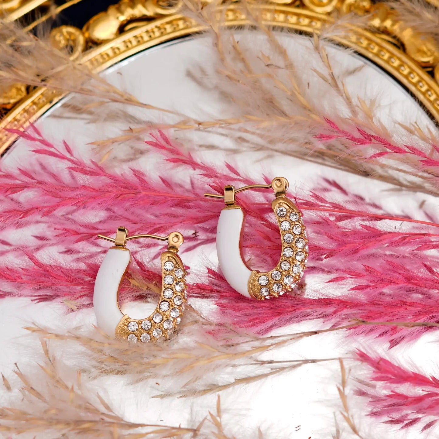 Smara White aclyric artificial diamond studded earrings