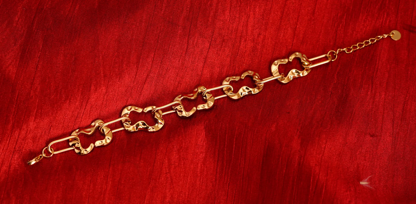 Smara Geometric Pleated Chain Bracelet
