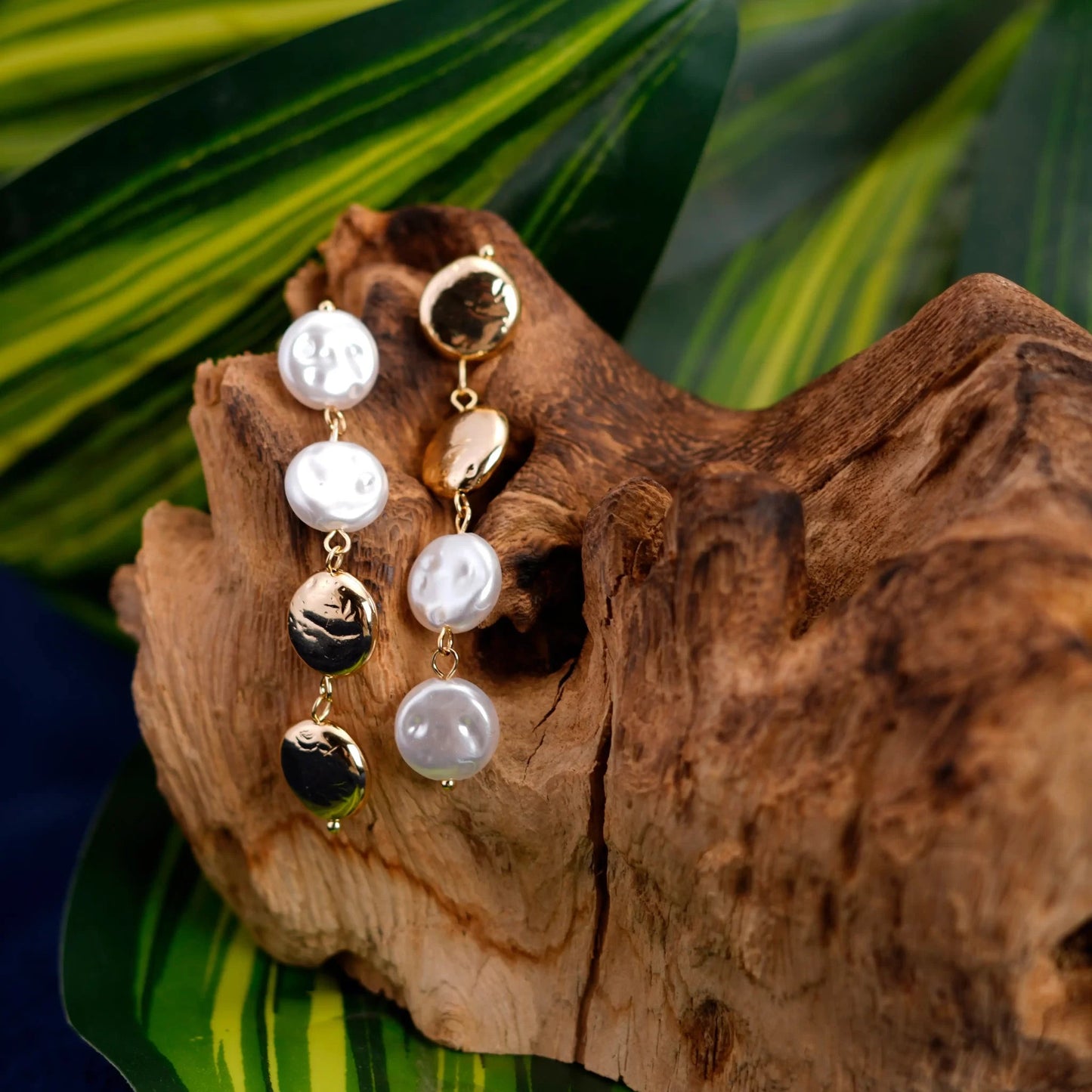 Smara Round Pearl Patchwork Earrings