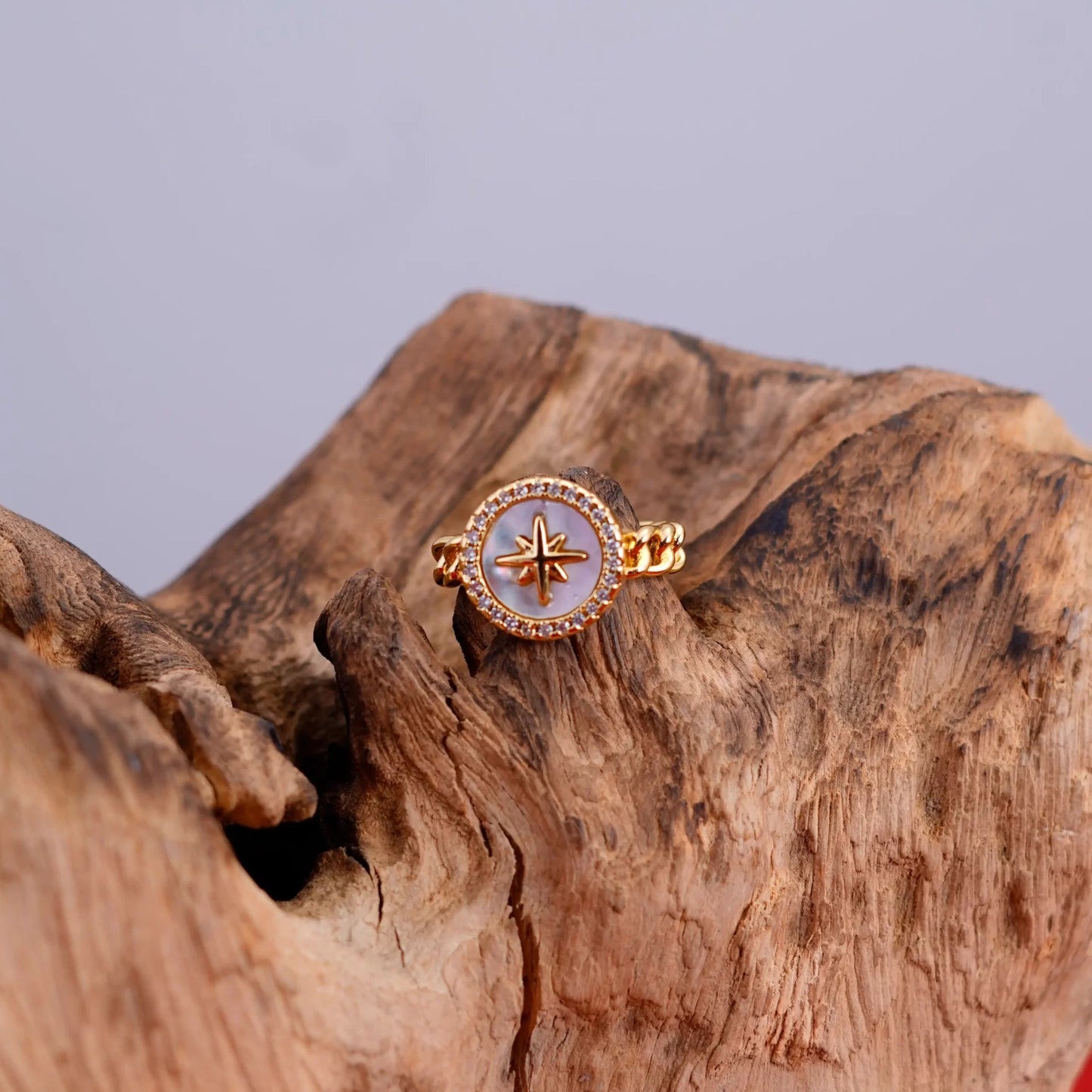Smara Starburst Adjustable Ring
