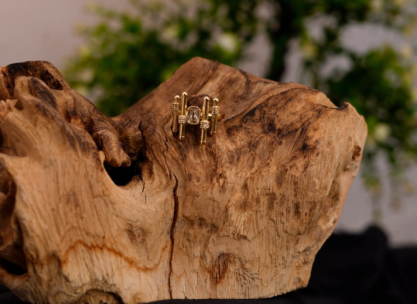 Smara Irregular Geometric Adjustable Ring
