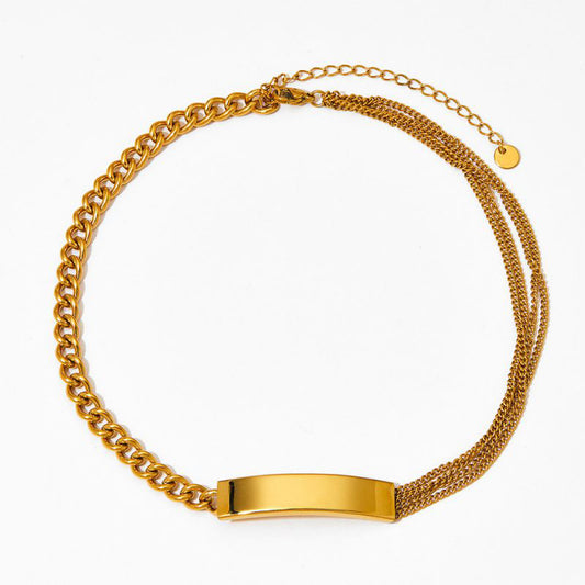 Smara Glossy Curved Necklace