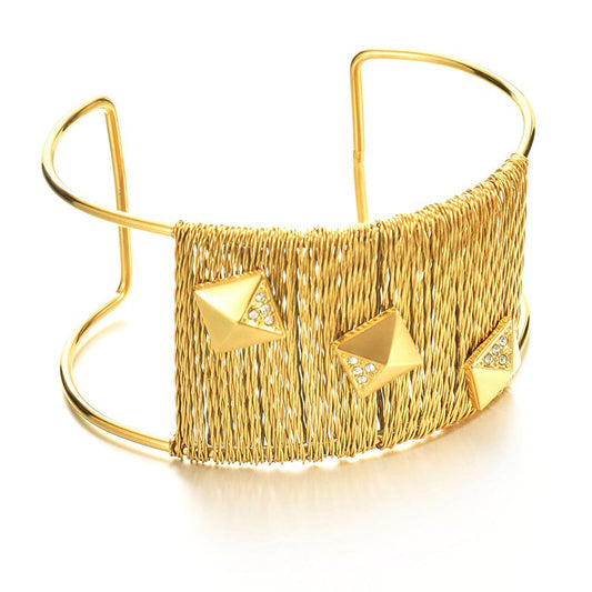 Smara Wired Broad Stone Studed Bracelet