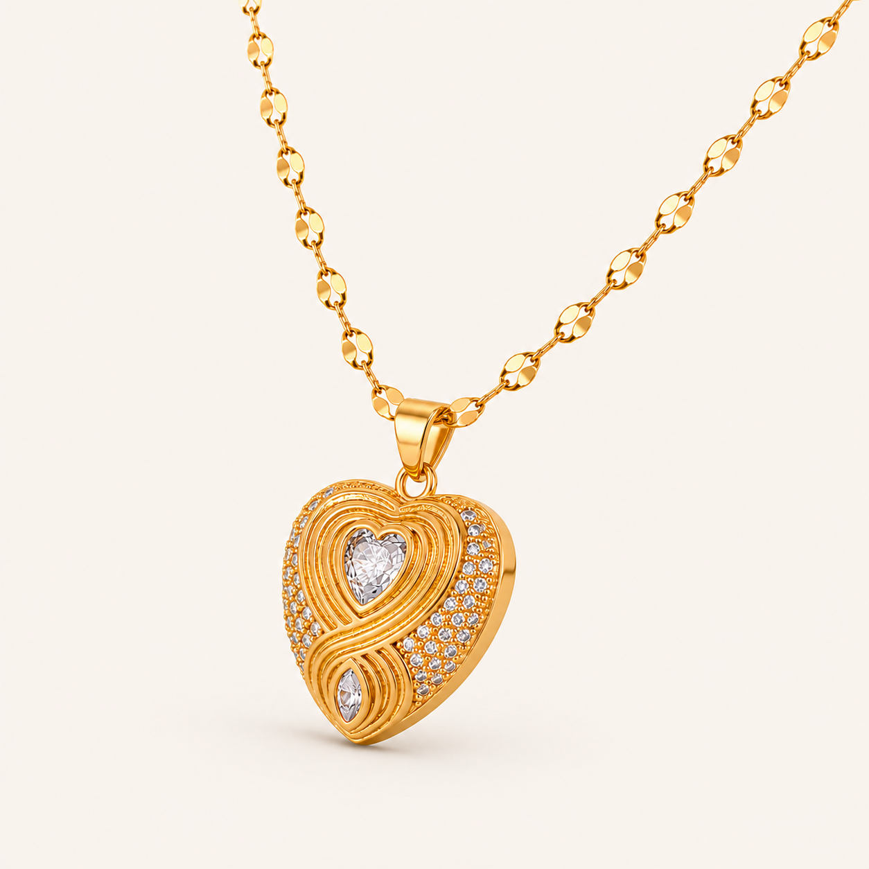 Smara Zirconium Love Pendant Necklace
