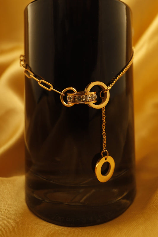 Smara 18k gold plated zircon pendant