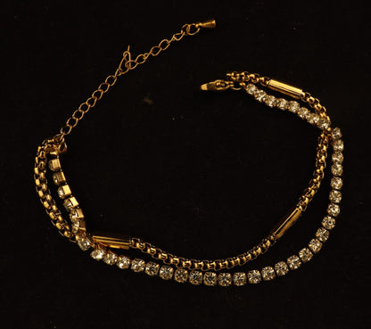 Smara Double layer bracelet with studded rhinestones