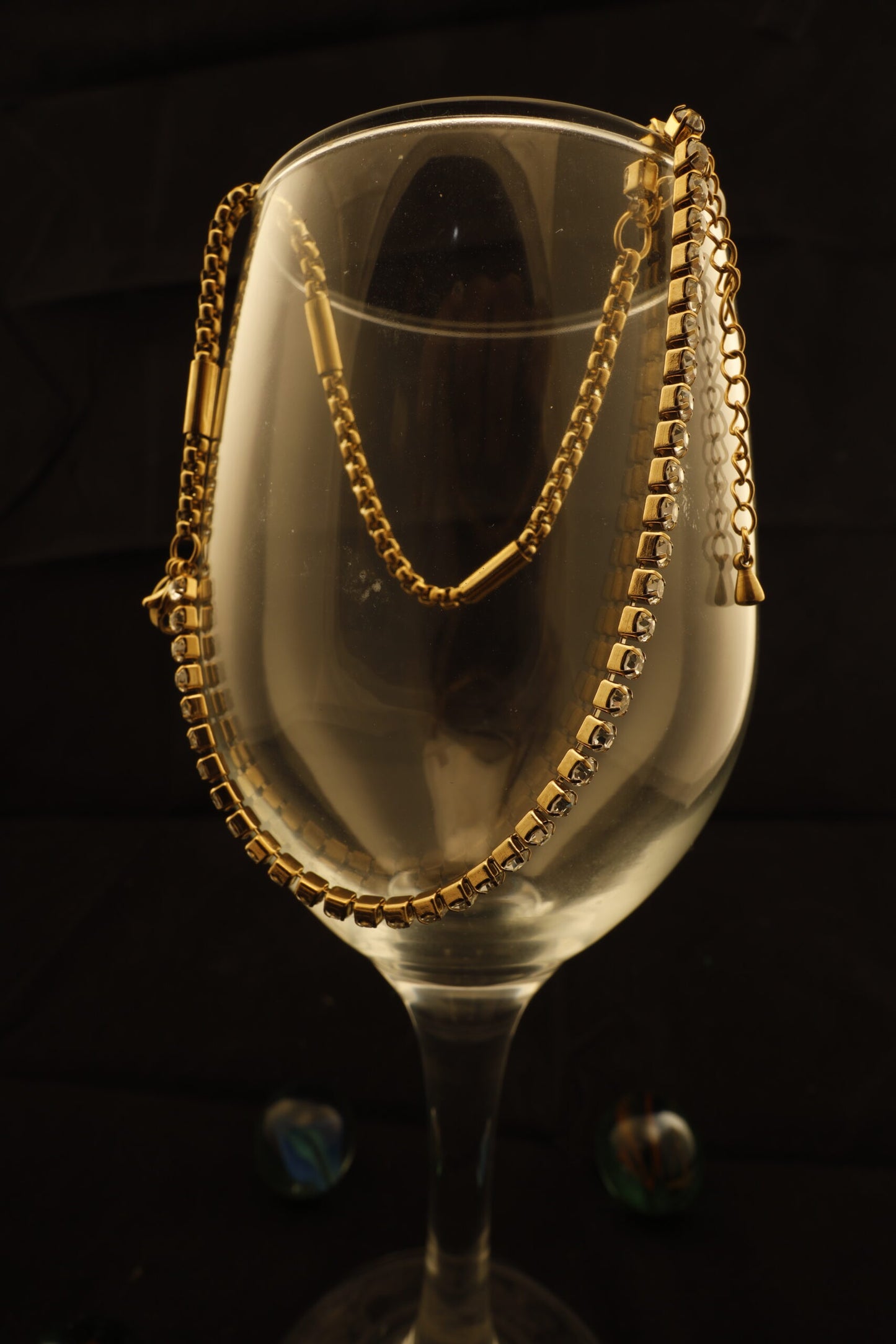 Smara Double layer bracelet with studded rhinestones