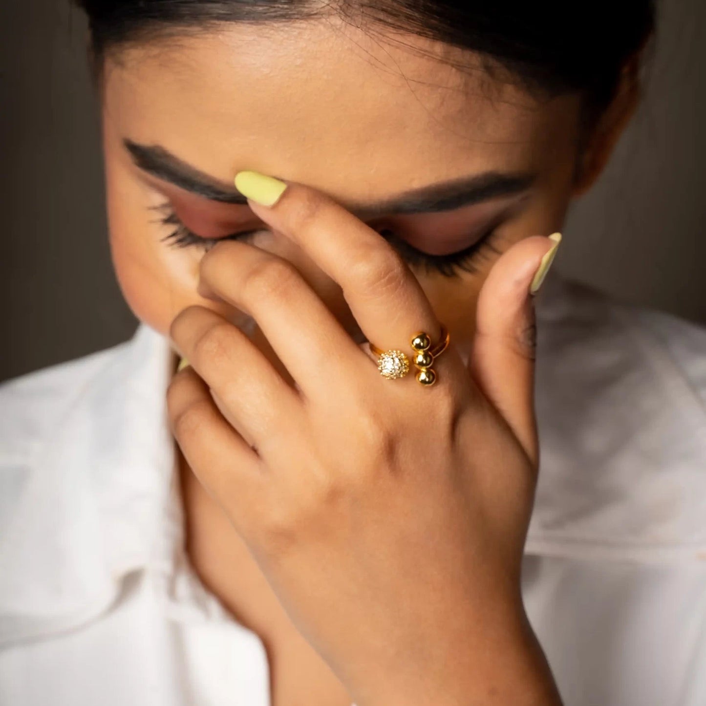 Smara Round Ball Studded Adjustable Ring