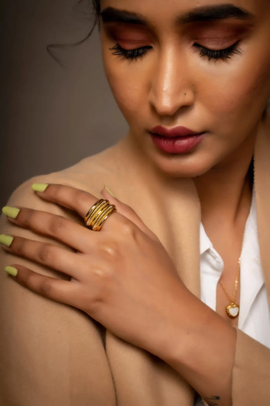 Smara Antique Gold Geometric Adjustable Ring