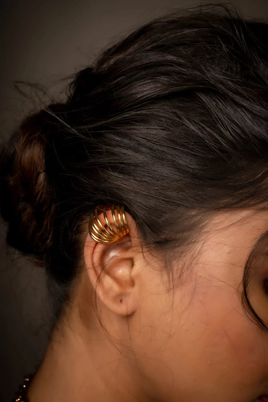 Smara Geometric Hollow Ear Clips