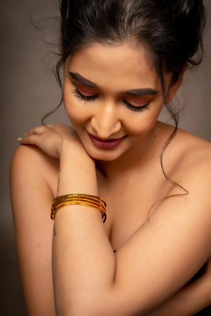 Smara 18k gold plated cuff bangle
