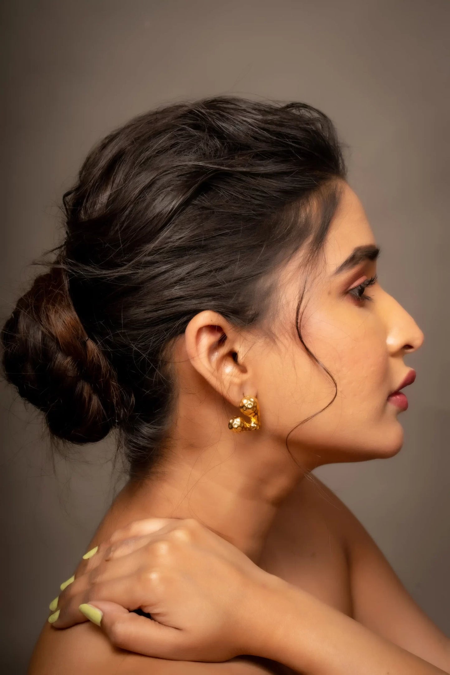 Smara Love Textured Earrings