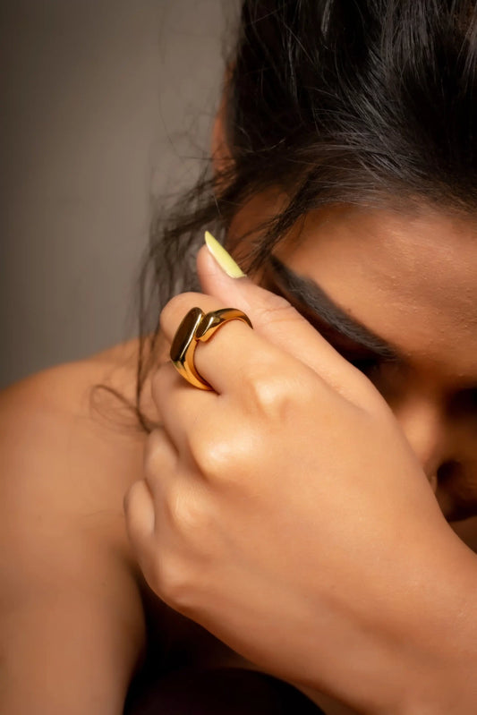 Smara Gold Geometric Adjustable Ring