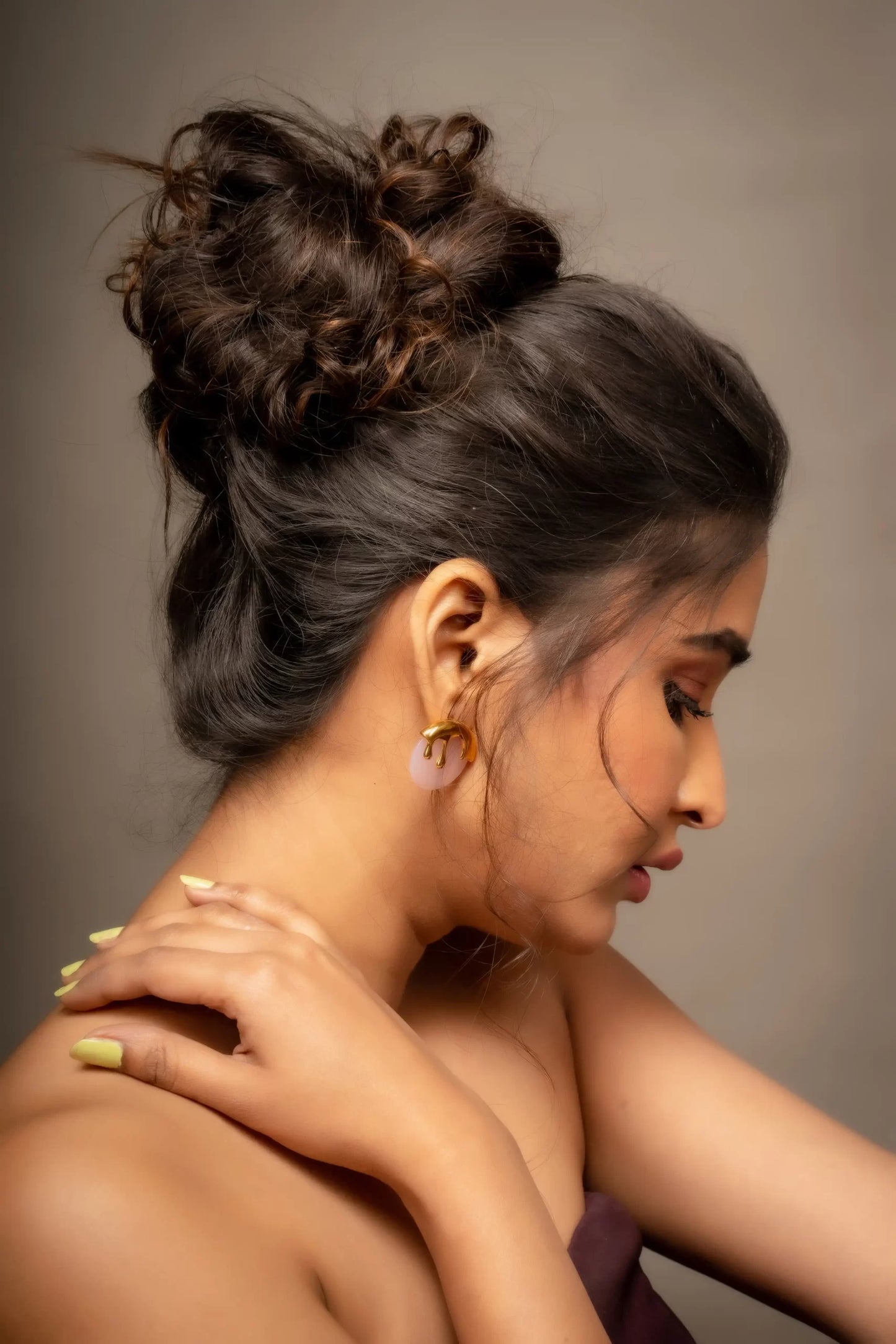 Smara Liquid Stud Earrings