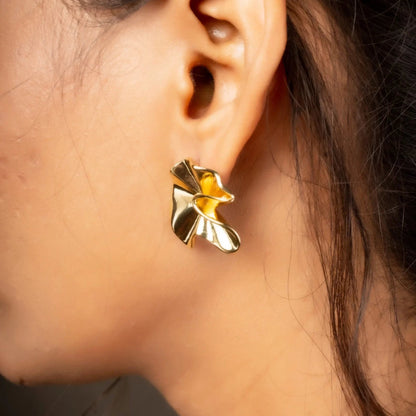 Smara Pleated Earrings