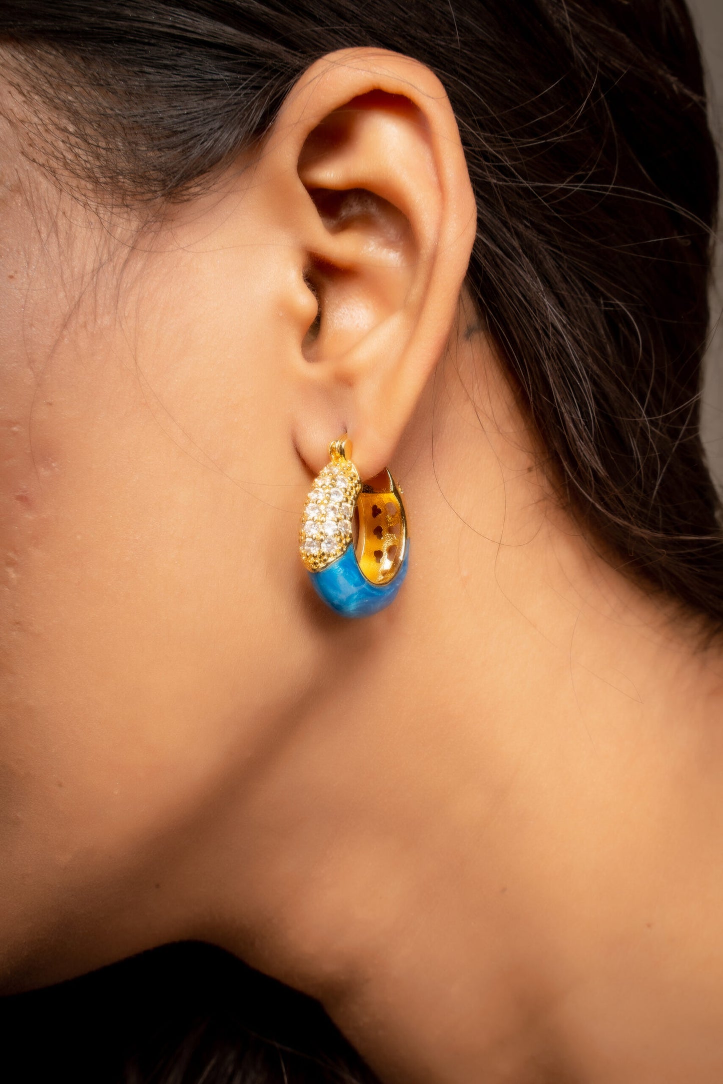 Smara Classic Marbled Hoop Earrings (BLUE)