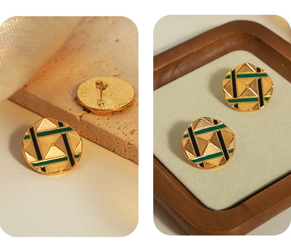 Smara Carved Patter Round Stud Earrings