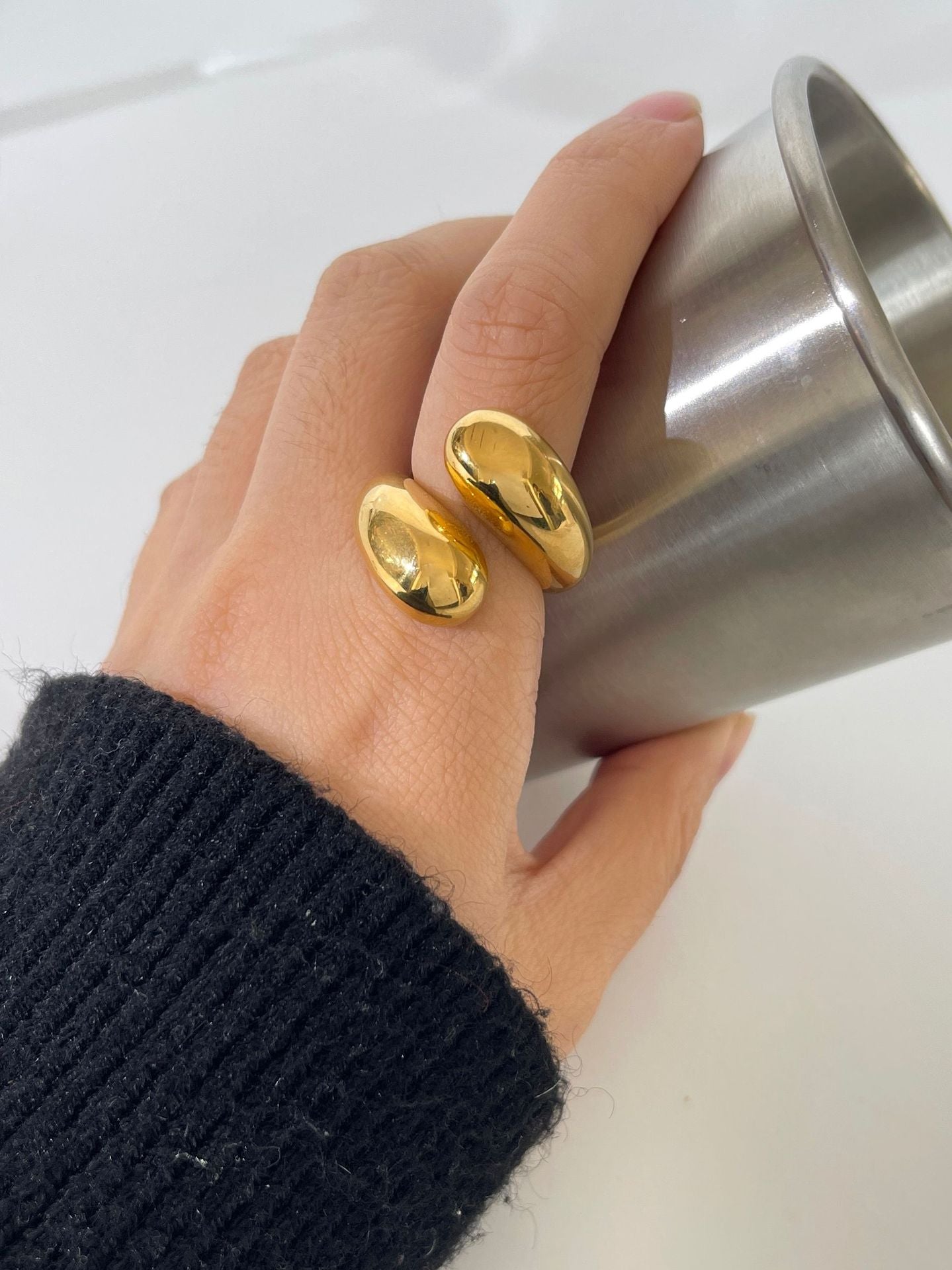 Smara Crossfold Adjustable Ring