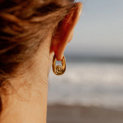 Smara Threaded Hoop Earrings