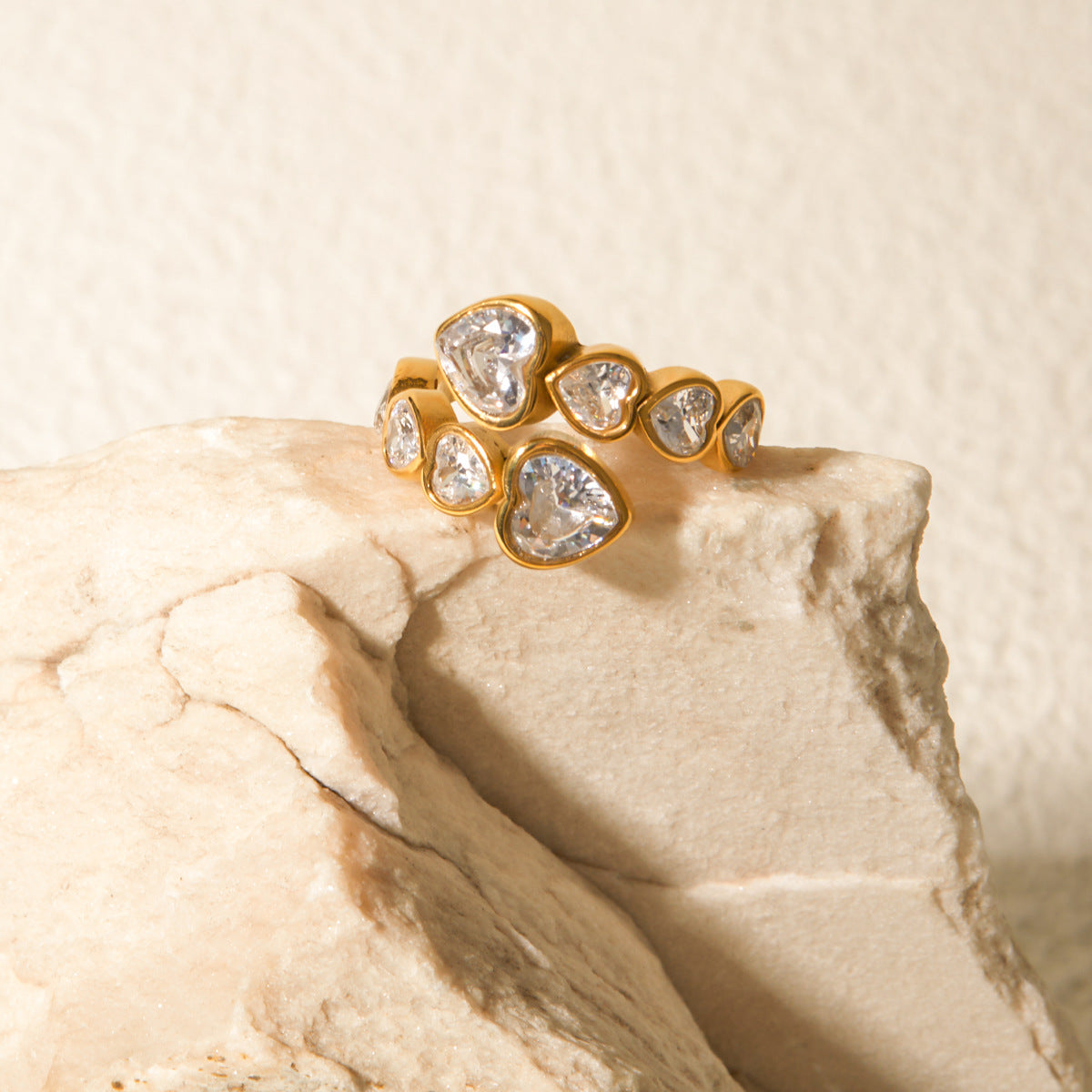 Smara Queen of Hearts Adjustable Ring