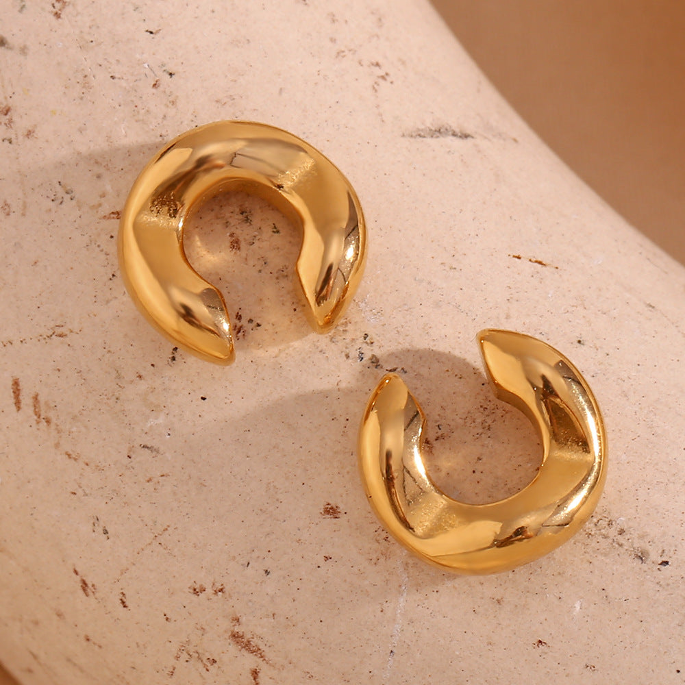 Smara Bold C-Shaped Ear Clips