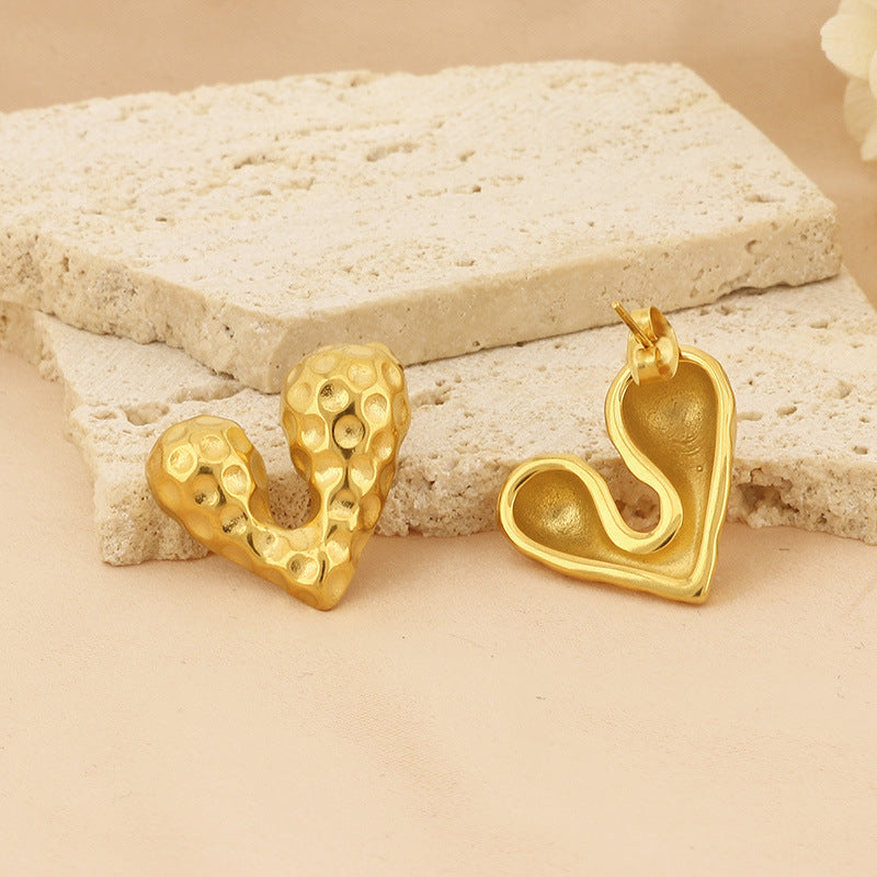 Smara Love Textured Earrings