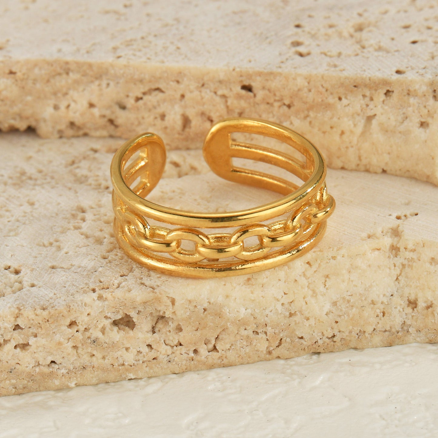 Smara Hollow Chain Adjustable Ring