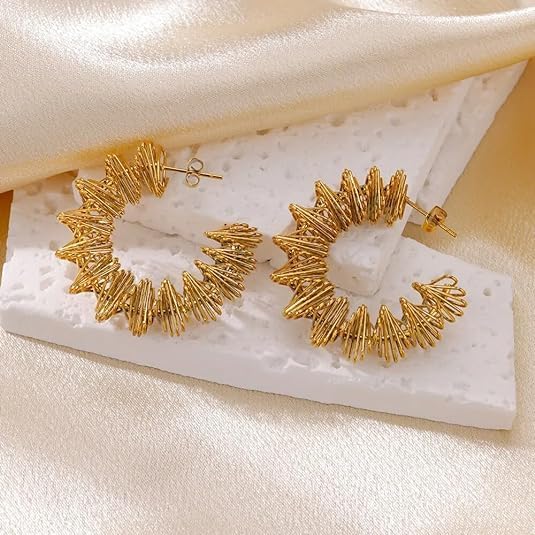 Smara Party Curvy Earrings