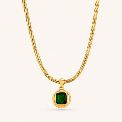 Regal Emerald Green Necklace